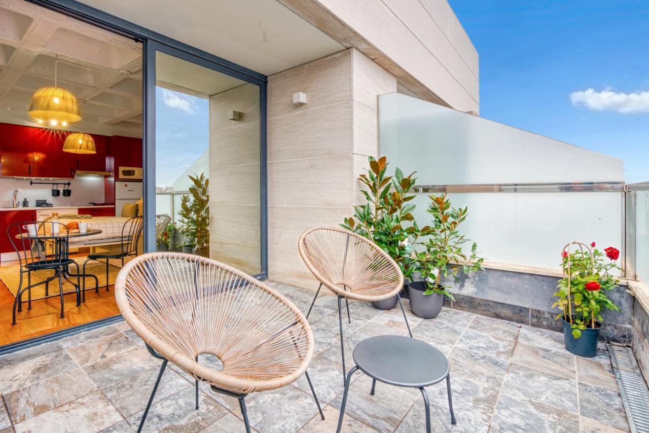 Cozy Penthouse, 20 Min To Downtown, Alcala Norte Madrid Exterior photo